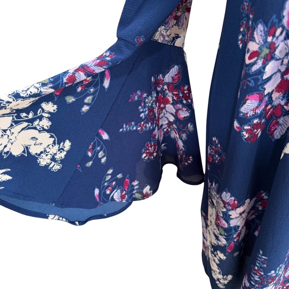 Navy Floral Boho Long Sleeve V Neck Dress Womens SZ M Casual Chic Spring Summer - Picture 9 of 9